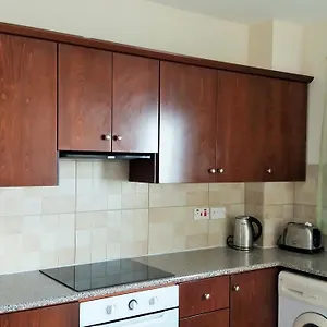 https://apartment-101-maddritis-court.protaras-cy-hotels.com